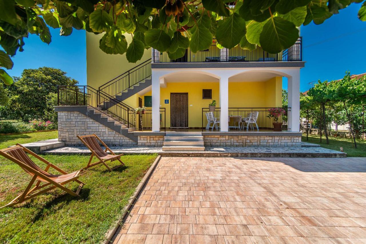 Villa Maria Nives Ровинь Экстерьер фото